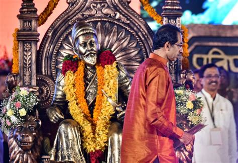 Find uddhav thackeray latest news, videos & pictures on uddhav thackeray and see latest updates, news, information from ndtv.com. Uddhav Thackeray Sworn In As Maharashtra CM Photos: HD ...