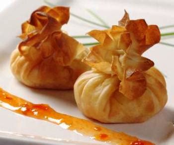 Leggi consigli, ingredienti, tempi e modalità di preparazione delle nostre gustosissime ricette con la pasta fillo. Paquetitos sopresa de pasta filo: queso y algo más ...