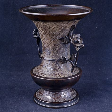 Japanese Bronze Altar Vessel With Floral Handles 19th Century From