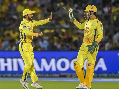 The senior batsman from chennai super kings just couldn't find his timing at the jadhav, who joined csk in 2018 after stints with delhi capitals (twice), kochi tuskers kerala and. MS Dhoni - Kedar Jadhav | MS Dhoni needs to encourage ...