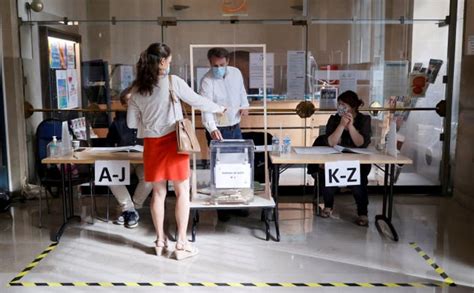 Les bureaux de vote sont ouverts. Les régionales et départementales 2021 auront lieu les 13 ...