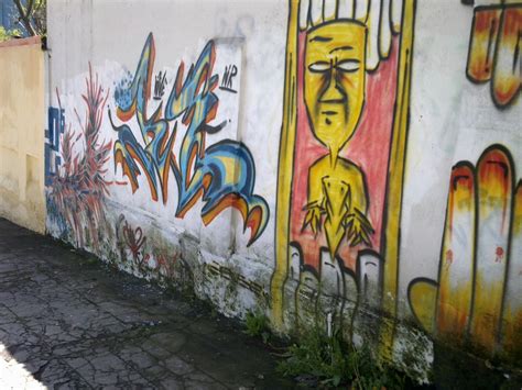 Grafitis Afectan El Espacio P Blico Del Distrito Flickr