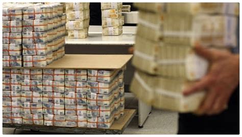 Maybe you would like to learn more about one of these? Merkez Bankası rekor kırdı: Kurban Bayramı'ndan önce 28,7 ...