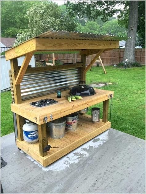Outdoor cooking is a primal pleasure that recalls childhood campfires and simpler times. DIY WOODEN PALLET DECOR IDEAS | Simple outdoor kitchen ...