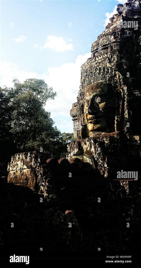 Carvings Of The Buddha Hi Res Stock Photography And Images Alamy