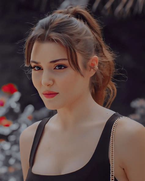 Hande Erçel Turkish Model And Television Actress Born On November 24