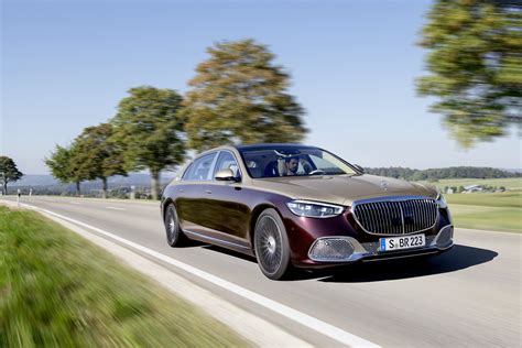 Check spelling or type a new query. Mercedes-Maybach S-Klasse: beter dan een Rolls-Royce?