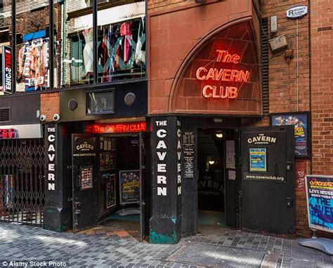 Hier sehen sie die lage von liverpool unterkünften angezeigt nach preis, verfügbarkeit oder bewertung von anderen reisenden. The best Beatles-themed attractions for fans of the Fab ...