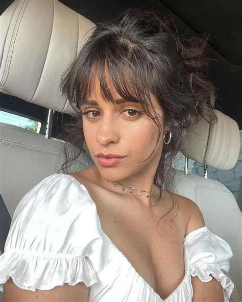 Sar Loves Camila On Twitter Hairstyles With Bangs Cabello Hair Curly Hair With Bangs