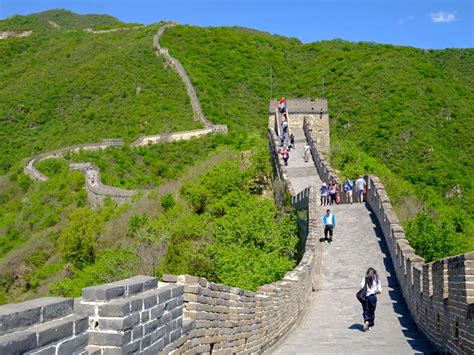 Great Wall of China - Tourist Destinations
