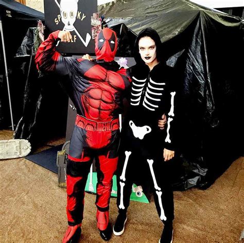 Halloween In Hollywood See The Costumes The Stars Wore