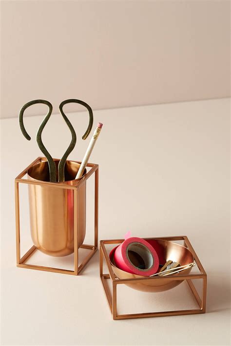 Desk Jockey: 28 Cool Desk Accessories You Need Right Now | Cool desk