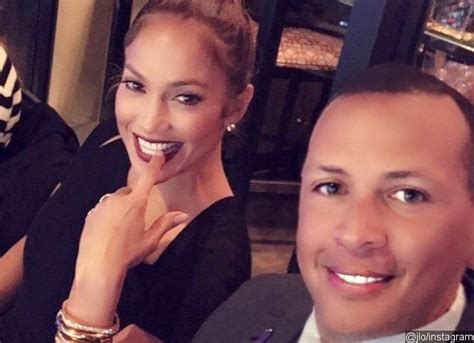 Alex Rodriguez Gets Handsy With Jennifer Lopez While Jewelry Shopping