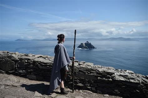 Skellig Michael How To Visit The Mystical Irish Island Made Famous By Star Wars Irish Star