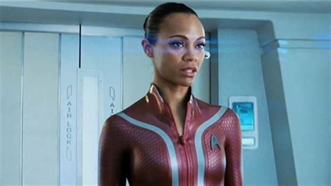 Zoe Saldana As Uhura In Star Trek Into Darkness