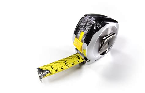 Measure and cut top rails to fit as you did with the bottom rails, using overlapping check out our how to install chair rail tutorial for detailed instructions on how to install chair rail. How to Correctly Read a Tape Measure
