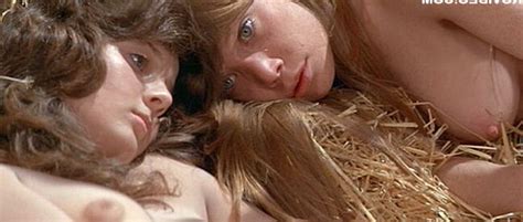 A Tribute To Mary Elizabeth Sissy Spacek Nude In Cinema Nudedworld