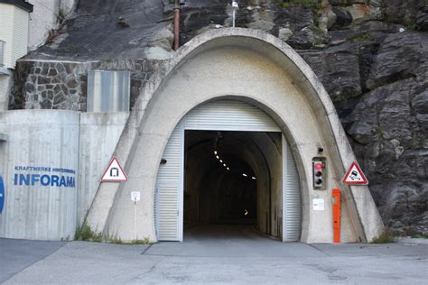 Tunnel Valle Di Lei Il Transito è Permesso Dal 1