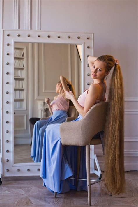 Photo Set Longhairmom Photoshoot Realrapunzels Long Hair Models Long Hair Styles Down