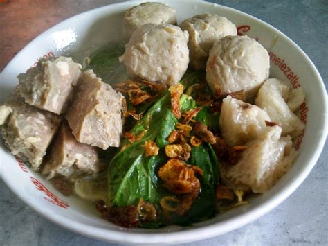 Untuk digunakan gratis tidak ada atribut yang di perlukan. Yul Rachmawati : Colouring Your Life: Tujuh Mie Bakso Terenak di Cimahi
