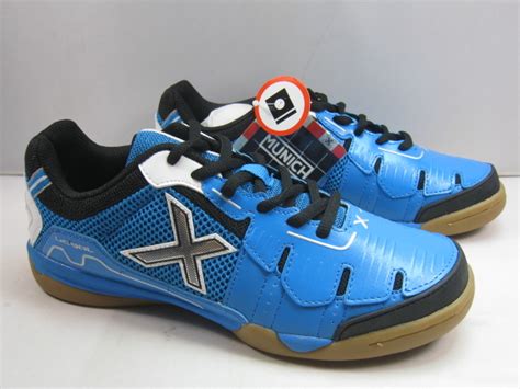 The revolutionary desporte pro1 futsal shoe models take your game to a completely different level. X-MUNICH SHOES MALAYSIA: Kasut Futsal/Indoor Munich