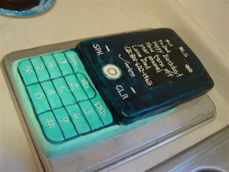 Delectable Cakes Cell Phone Cake
