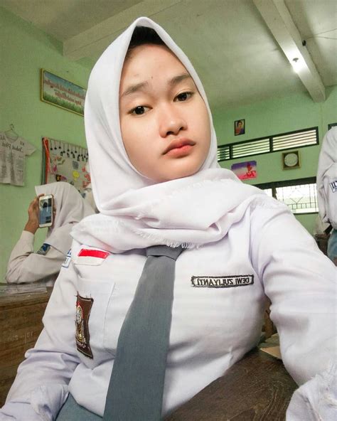 99 foto siswi sma cantik berjilbab indonesia idaman terbaru republic renger cantik