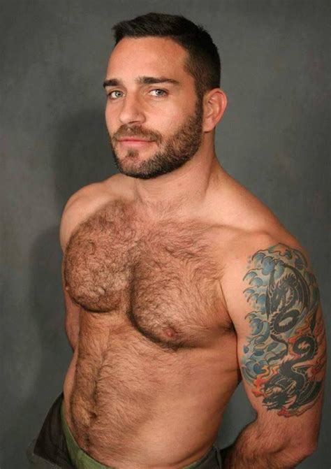 Hombres Peludos Y Gambudos Hombres Peludos Hombres Guapos Machos