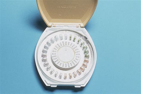 Progestin Only Birth Control May Not Be Linked To Depression Teen Vogue