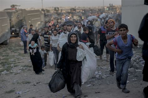 Syrians Flee Battle For Tal Abyad Al Jazeera