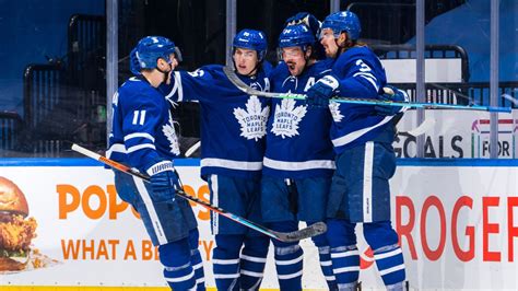 Nhl Playoffs Daily 2021 Toronto Maple Leafs Carolina Hurricanes Look