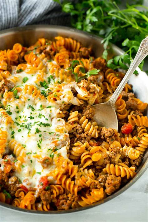A little salt and pepper on this brown sugar, maple syrup or marshmallows would have been nice, but since this is supposed to be a healthy meal. Skinny Lasagna Skillet - Healthy Fitness Meals