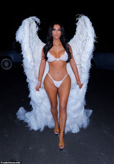 Kim Kardashian Flaunts Her Tiny Waist In Victorias Secret Costume