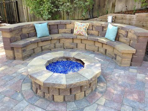 Firepit With Stone Wall Seating Pavestone Highland Wall