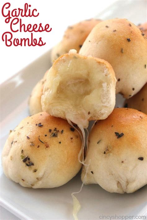 Here's a tasty and super easy side dish for pizza night, spaghetti night, or pretty much every night! Garlic Cheese Bombs | Recipe | Cheese bombs, Food, Recipes