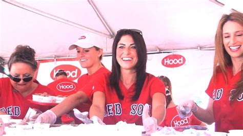 Red Sox Wives And Girlfriends Volunteer At The Jimmy Fund Scooper