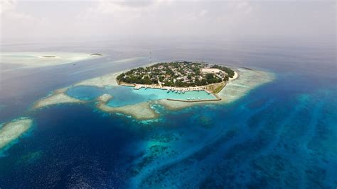 Maldives Rasdhoo Filmed With A Dji Phantom 3 Drone Aurix Touch