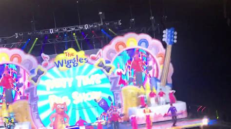 The Wiggles Party Time Big Show Adelaide Finale Youtube