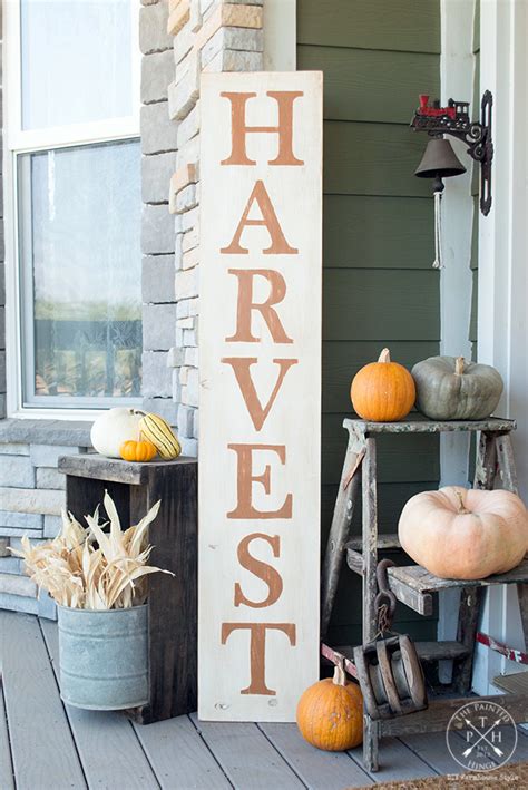Pretty much every student, right? Free Printable Letters To Make A DIY Harvest Sign! Stencil ...