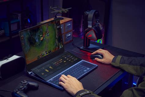 You won't find a single asus rog laptop without some top of the line hardware solution installed. ASUS Republic of Gamers anuncia 6 nuevas laptops gamers ...