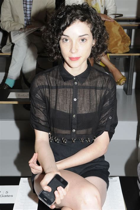 st vincent style women curly hair styles style