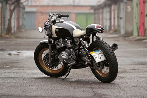Tüv bis juli 2021, kann aber noch neu gemacht. Yamaha XJ Cafe Racer "Eight Ball". - Gazzz Garage