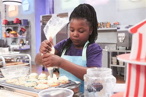 59 easy baking with kids recipes. Valerie Bertinelli and Duff Goldman are Back with a New ...