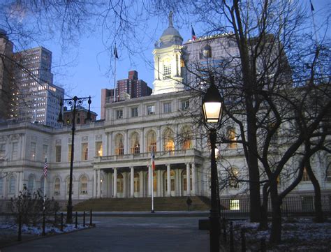 File:Nyc city hall jan06a.jpg