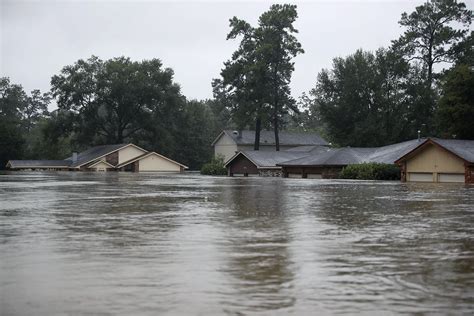 Photos What Houstons Catastrophic Floods Look Like From The Ground Vox
