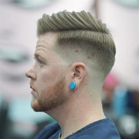 Haircut taper fade straight hair. 15 Best Taper Fade Haircuts for Men in 2020 | Fade haircut ...