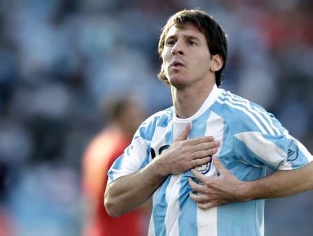 Se cumplen diez años del debut de Messi en la Selección