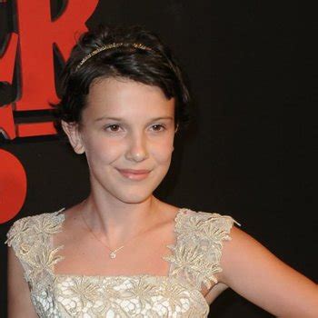Millie bobby brown is no exception. Millie Bobby Brown Modern Family Lizzie