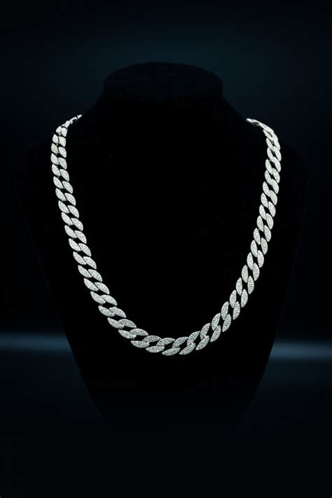 Prong Link Chain Luxor Jewellers