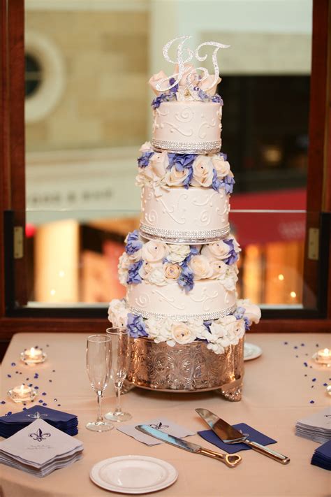 (b) i like spring best, when the apple trees are in blooming / blossom / flowers. Pin on Gorgeous Wedding Cakes
